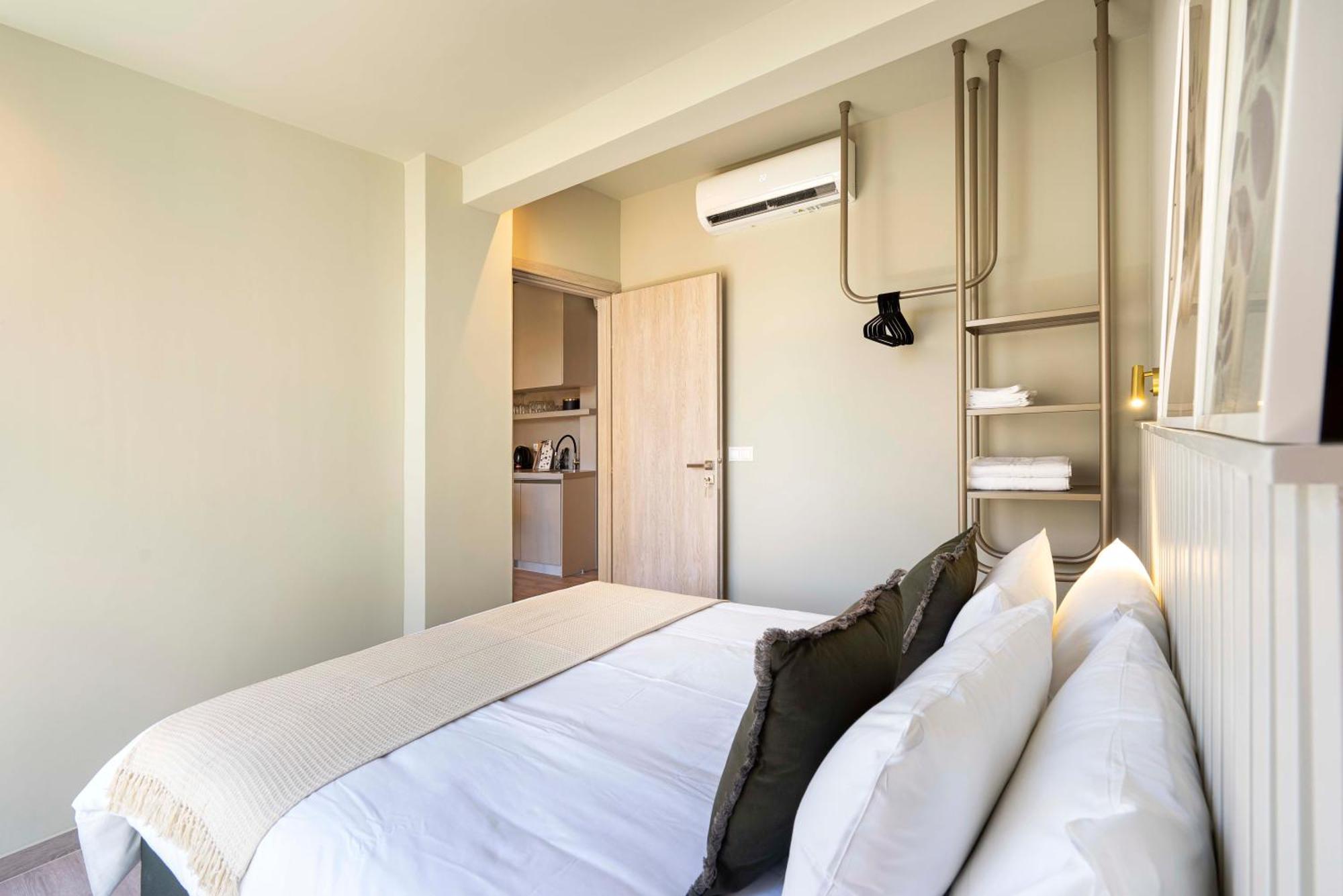 9 Muses Exclusive Suites In Syntagma Αθήνα Εξωτερικό φωτογραφία