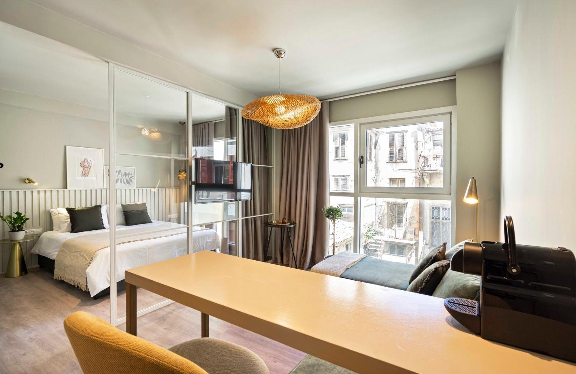 9 Muses Exclusive Suites In Syntagma Αθήνα Εξωτερικό φωτογραφία